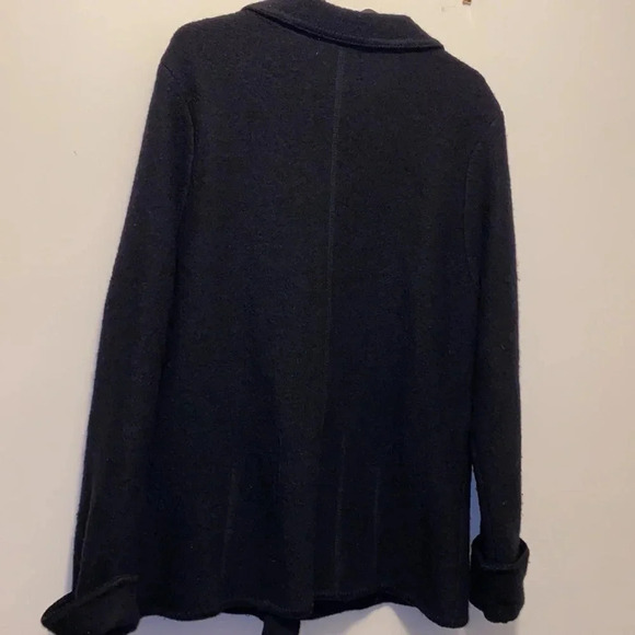 Vintage L.L. Bean Navy 100 percent Wool Blazer - Picture 6 of 12